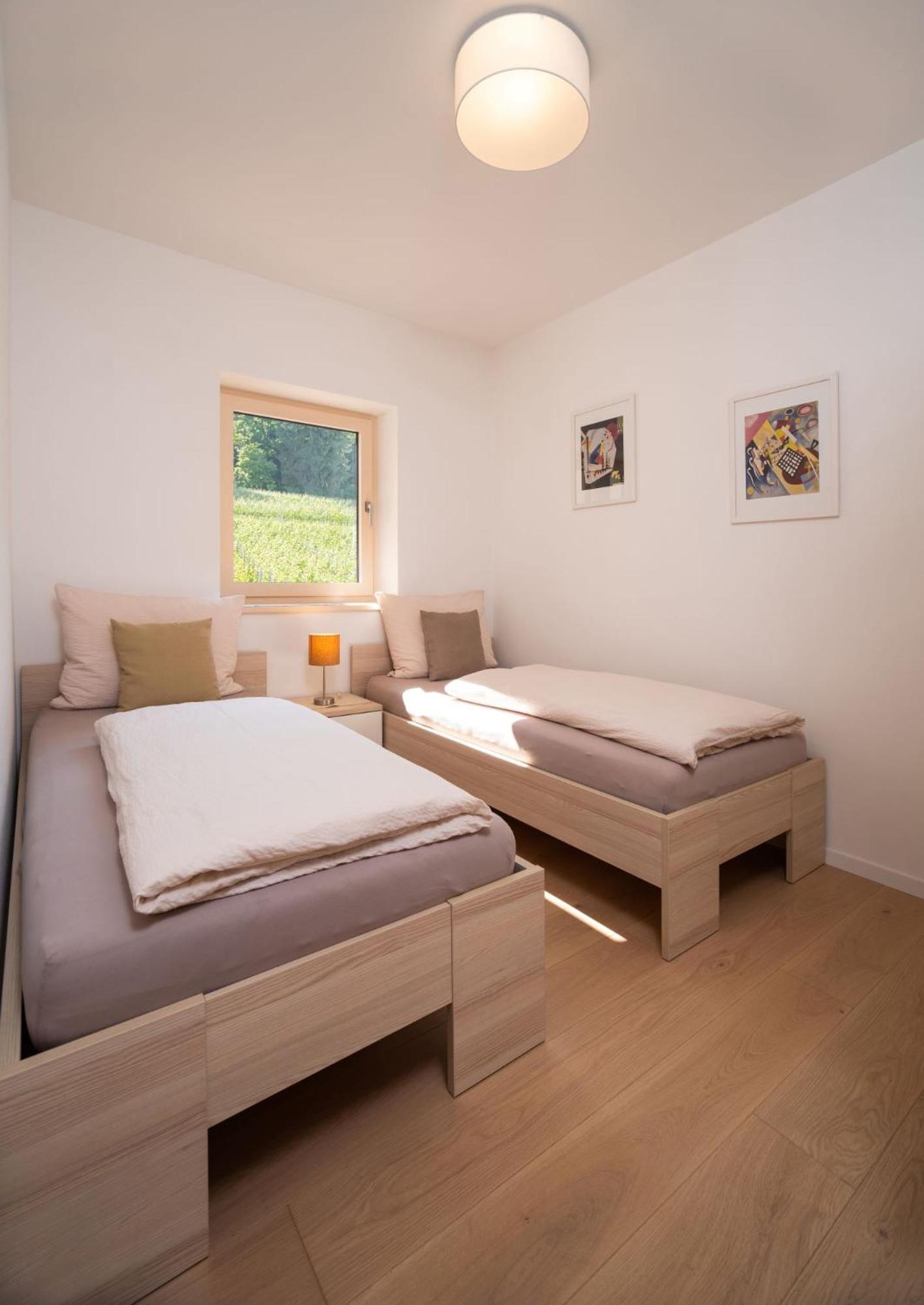 Ferienwohnung Haas 아피아노 술라 스트라다 델 비노 외부 사진